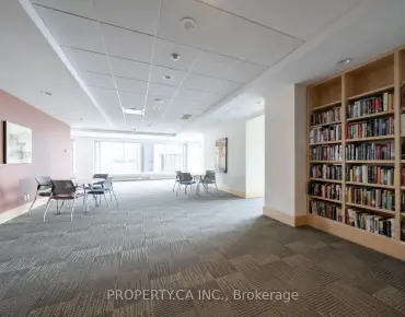 
            #1209-10 Yonge St Waterfront Communities C1 1睡房1卫生间车位, 出售价格479000.00加元                    