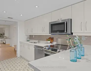 #301-360 Bloor St E Rosedale-Moore Park 2睡房2卫生间1车位, 出售价格899000.00加元