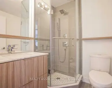 
#307-6 Parkwood Ave Casa Loma 2 beds 2 baths 1 garage 729000.00        