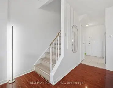 
            #345-4005 Don Mills Rd Hillcrest Village 4睡房3卫生间2车位, 出售价格589000.00加元                    