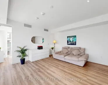 
            #907-15 Queens Quay E Waterfront Communities C8 2睡房1卫生间1车位, 出售价格799000.00加元                    