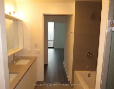 
#3304-35 Parliament St Waterfront Communities C8 3 beds 2 baths 1 garage 2225000.00        