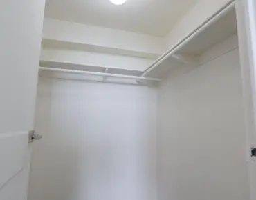 
            #912-1360 York Mills Rd Parkwoods-Donalda 3睡房2卫生间1车位, 出售价格588888.00加元                    