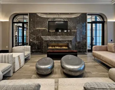 #212-10 Inn on The Park Dr Banbury-Don Mills 2睡房3卫生间1车位, 出售价格1178000.00加元