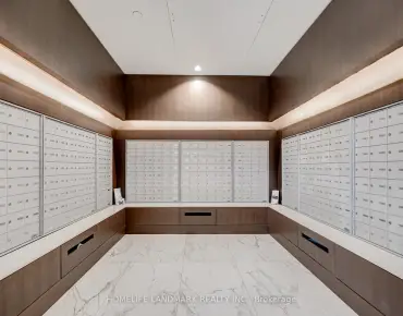 #303-95 Mcmahon Dr Bayview Village 2睡房2卫生间1车位, 出售价格699900.00加元