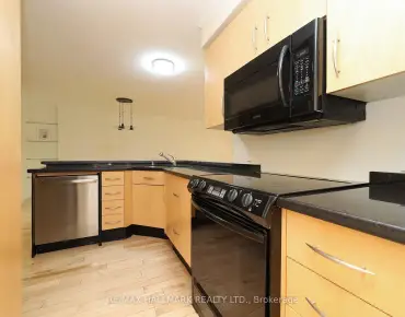 
            #106-212 St. George St Annex 2睡房2卫生间1车位, 出售价格699900.00加元                    