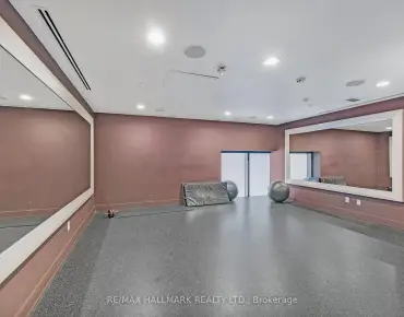 
#913-169 Fort York Blvd Niagara 1 beds 1 baths  garage 429999.00        