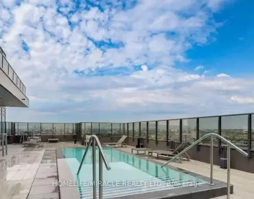 
#905-330 Richmond St W Waterfront Communities C1  beds 1 baths  garage 379999.00        