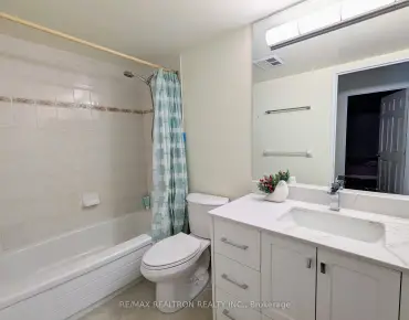 
            #511-256 Doris Ave Willowdale East 1睡房1卫生间1车位, 出售价格399000.00加元                    