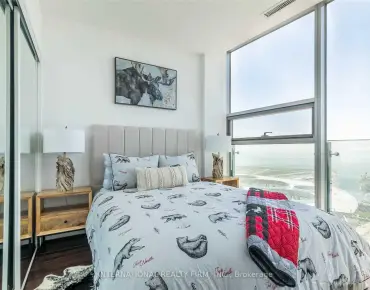 
            #6707-14 York St Waterfront Communities C1 1睡房1卫生间车位, 出售价格569000.00加元                    