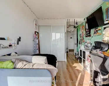 
#803-8 Covington Rd Englemount-Lawrence 2 beds 2 baths 1 garage 755000.00        