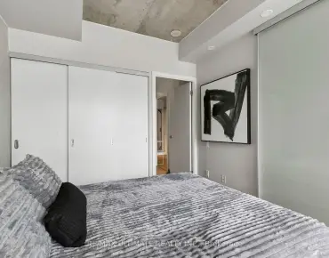 #217-318 King St E Moss Park 1 beds 1 baths garage 650000.00