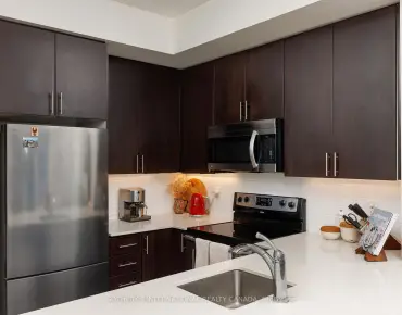 
#303-560 Front St W Waterfront Communities C1 1 beds 1 baths 1 garage 549000.00        