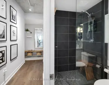#310-650 King St W Waterfront Communities C1 2 beds 1 baths 1 garage 780000.00