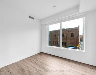 
            #203-158 Front St E Moss Park 2睡房1卫生间车位, 出售价格599000.00加元                    