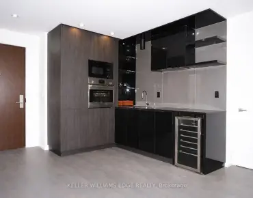 
            #2616-70 Temperance St Bay Street Corridor 1睡房1卫生间车位, 出售价格439000.00加元                    