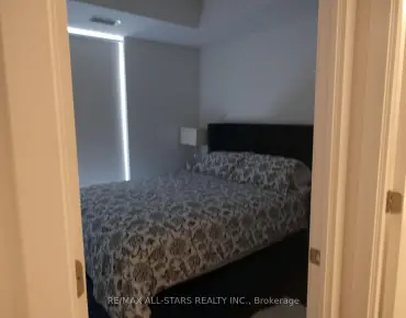 
#1007-130 River St Regent Park 1 beds 1 baths  garage 398888.00        