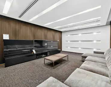 
#802-1030 King St W Niagara 1 beds 1 baths 1 garage 559900.00        