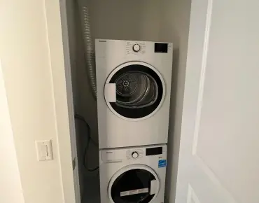 
#2609-395 Bloor St E North St. James Town  beds 1 baths  garage 299900.00        