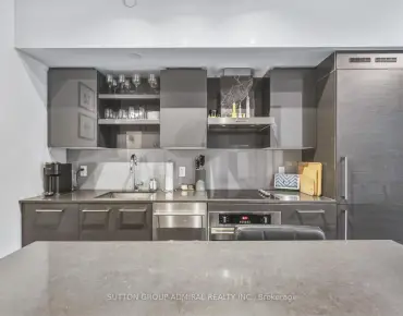 #921-1030 King St W Niagara 1 beds 1 baths 1 garage 610000.00