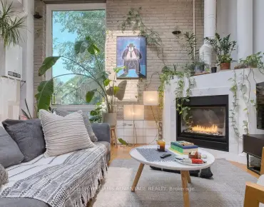 
            #206-264 Seaton St Moss Park 1睡房1卫生间1车位, 出售价格824900.00加元                    