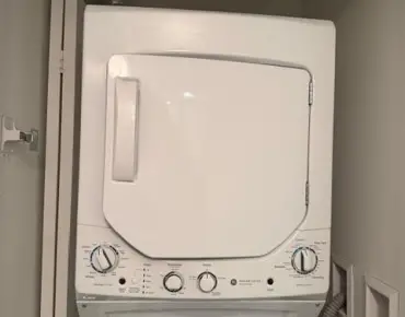 #809-51 East Liberty St Niagara 1 beds 2 baths 1 garage 556000.00