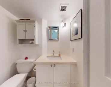 
            #721-109 Front St E Moss Park 1睡房1卫生间1车位, 出售价格449000.00加元                    