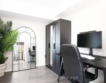 #938-68 Abell St Little Portugal 2 beds 1 baths 1 garage 535000.00