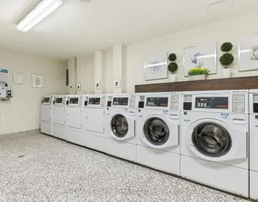 
            #210-335 Lonsdale Rd Forest Hill South 1睡房1卫生间1车位, 出售价格489000.00加元                    