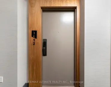 
            #3612-10 York St Waterfront Communities C1 1睡房1卫生间车位, 出售价格619900.00加元                    