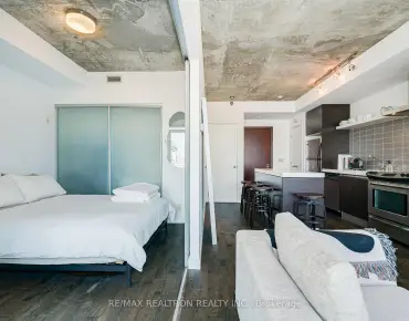 
            #1003-75 Portland St Waterfront Communities C1 1睡房1卫生间车位, 出售价格549000.00加元                    