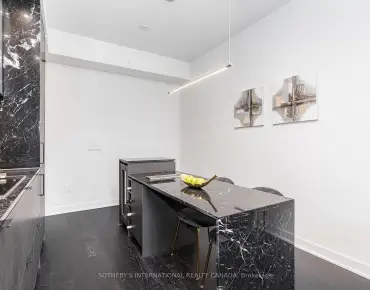 
#1111-11 Yorkville Ave Annex 1 beds 1 baths  garage 899900.00        
