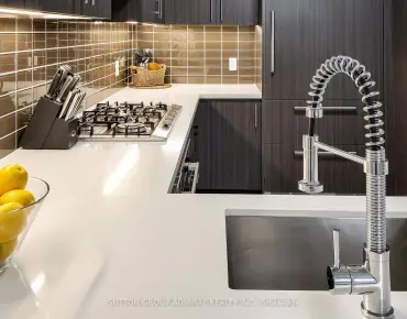
            #TH115-39 Queens Quay E Waterfront Communities C8 2睡房3卫生间1车位, 出售价格2198000.00加元                    