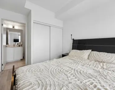 
            #N2009-7 Golden Lion Hts Newtonbrook East 2睡房2卫生间1车位, 出售价格699900.00加元                    