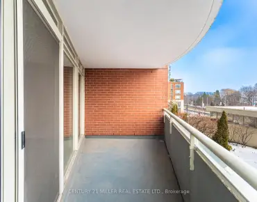 #318-550 Queens Quay W Waterfront Communities C1 1 beds 1 baths 1 garage 724999.00