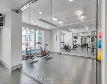 
            #506-58 Orchard View Blvd Yonge-Eglinton 1睡房1卫生间车位, 出售价格439000.00加元                    