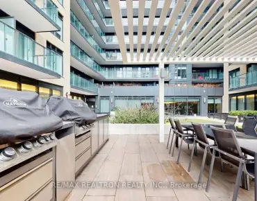 
            #1427-543 Richmond St W Waterfront Communities C1 3睡房2卫生间1车位, 出售价格1098000.00加元                    