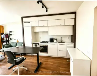 
#808-15 Grenville St Bay Street Corridor 1 beds 1 baths  garage 420000.00        