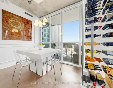 
#2409-88 Blue Jays Way Waterfront Communities C1 2 beds 2 baths 1 garage 985000.00        