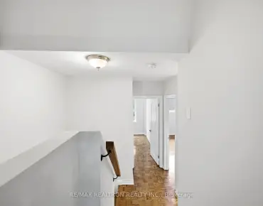#112-57 Godstone Rd Don Valley Village 3睡房2卫生间1车位, 出售价格679000.00加元
