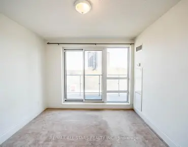 
            #407-2015 Sheppard Ave E Henry Farm 2睡房2卫生间1车位, 出售价格628000.00加元                    