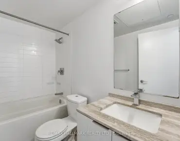 #5704-11 Wellesley St W Bay Street Corridor 1睡房1卫生间1车位, 出售价格629000.00加元