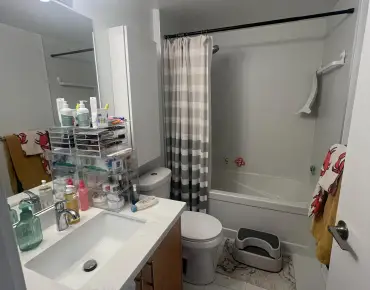#1212-438 King St W Waterfront Communities C1 1 beds 2 baths 1 garage 699900.00