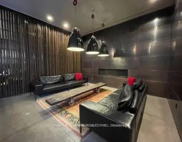 #1905-5 St Joseph St Bay Street Corridor 1睡房2卫生间车位, 出售价格569000.00加元