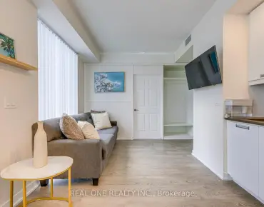 
#1001-99 JOHN St Waterfront Communities C1 1 beds 1 baths  garage 698000.00        