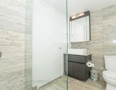 
            #G17-26 Capreol Crt Waterfront Communities C1 3睡房3卫生间2车位, 出售价格1430000.00加元                    