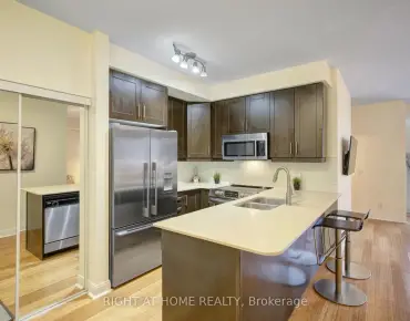 
            #1409-1 Scott St Waterfront Communities C8 2睡房1卫生间1车位, 出售价格718800.00加元                    