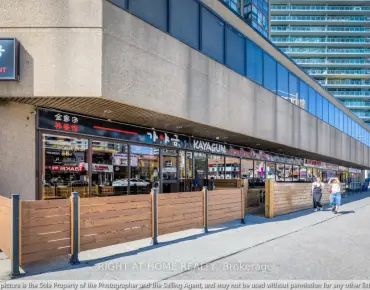 #1810-5444 Yonge St Willowdale West 2睡房2卫生间2车位, 出售价格1145000.00加元