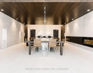 #1307-170 Sumach St Regent Park 2睡房2卫生间1车位, 出售价格599000.00加元