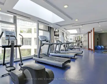 
            #2403-2181 Yonge St Mount Pleasant West 1睡房1卫生间车位, 出售价格538000.00加元                    